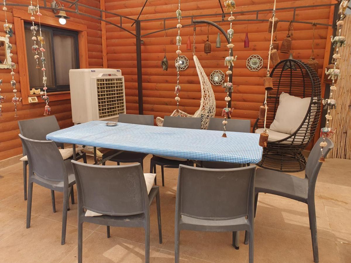 Zimmer Belev Hakikar- Dead Sea Neot HaKikar Esterno foto