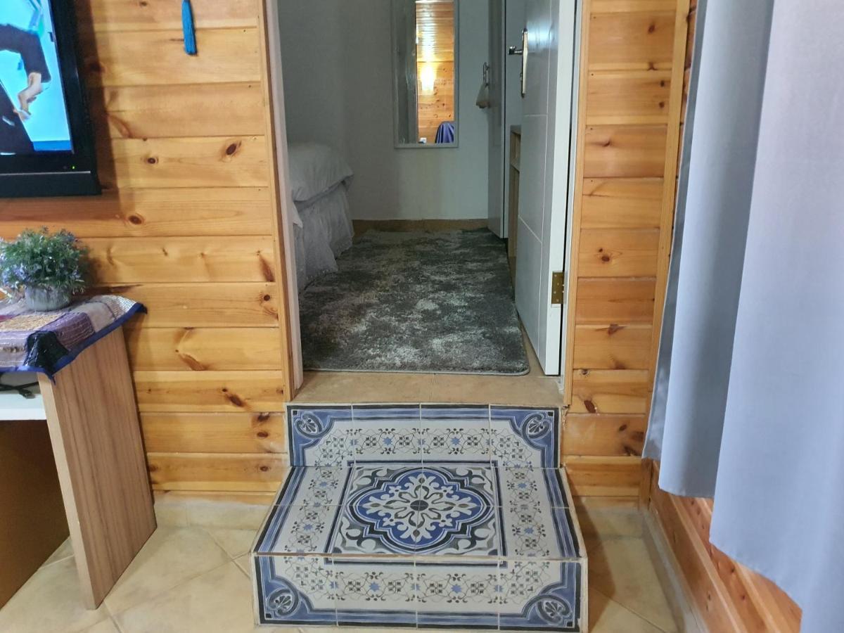 Zimmer Belev Hakikar- Dead Sea Neot HaKikar Esterno foto