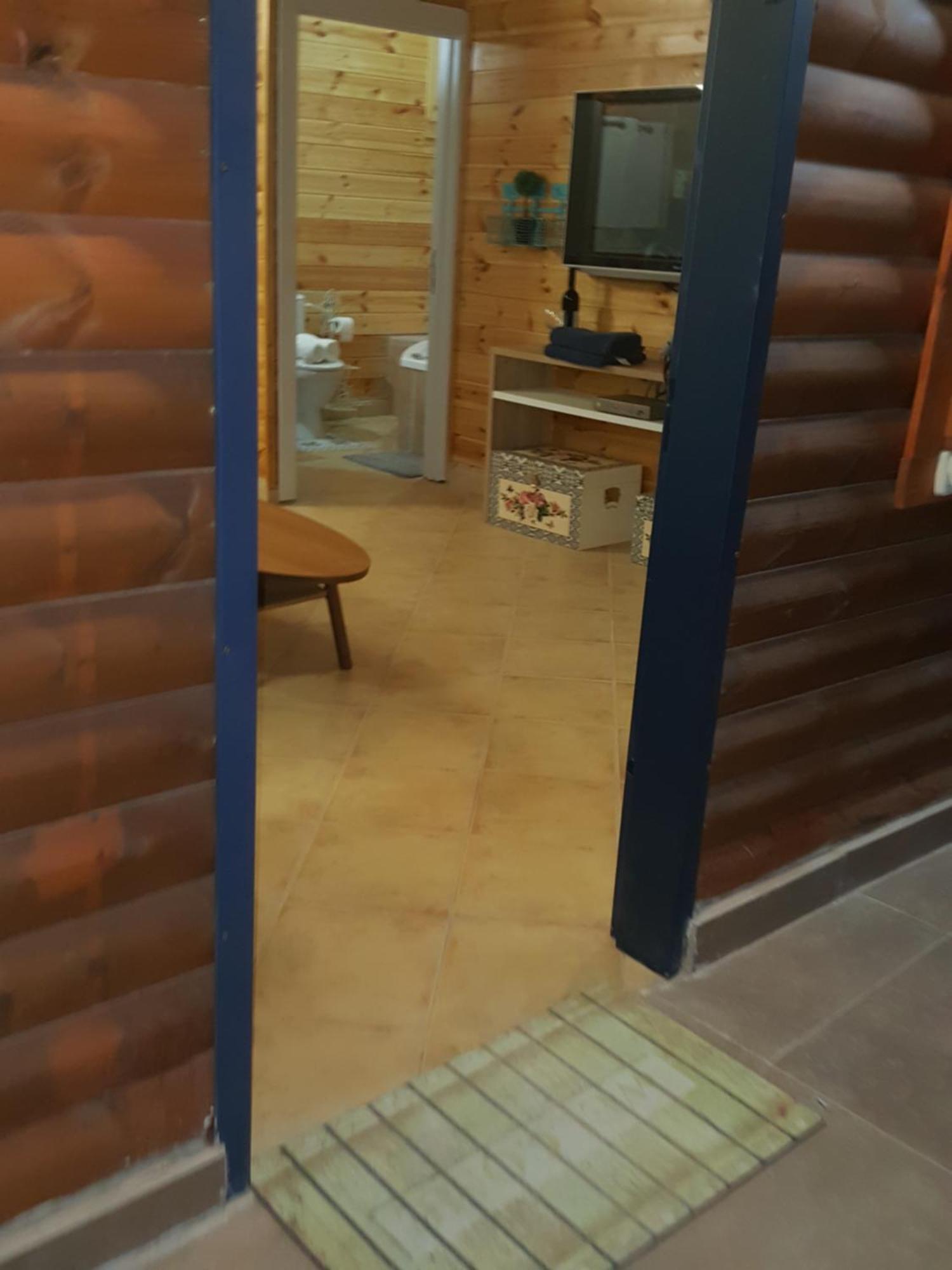 Zimmer Belev Hakikar- Dead Sea Neot HaKikar Esterno foto