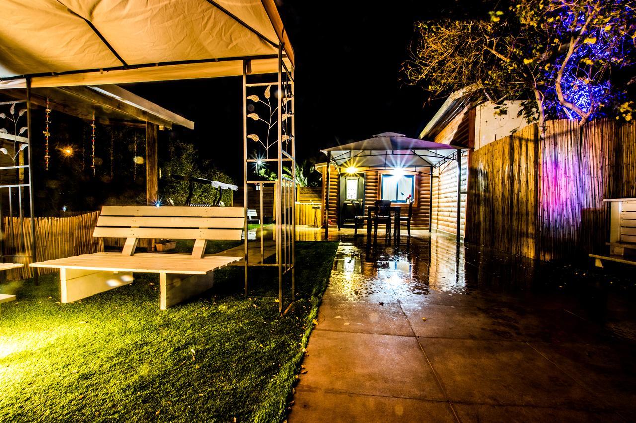 Zimmer Belev Hakikar- Dead Sea Neot HaKikar Esterno foto
